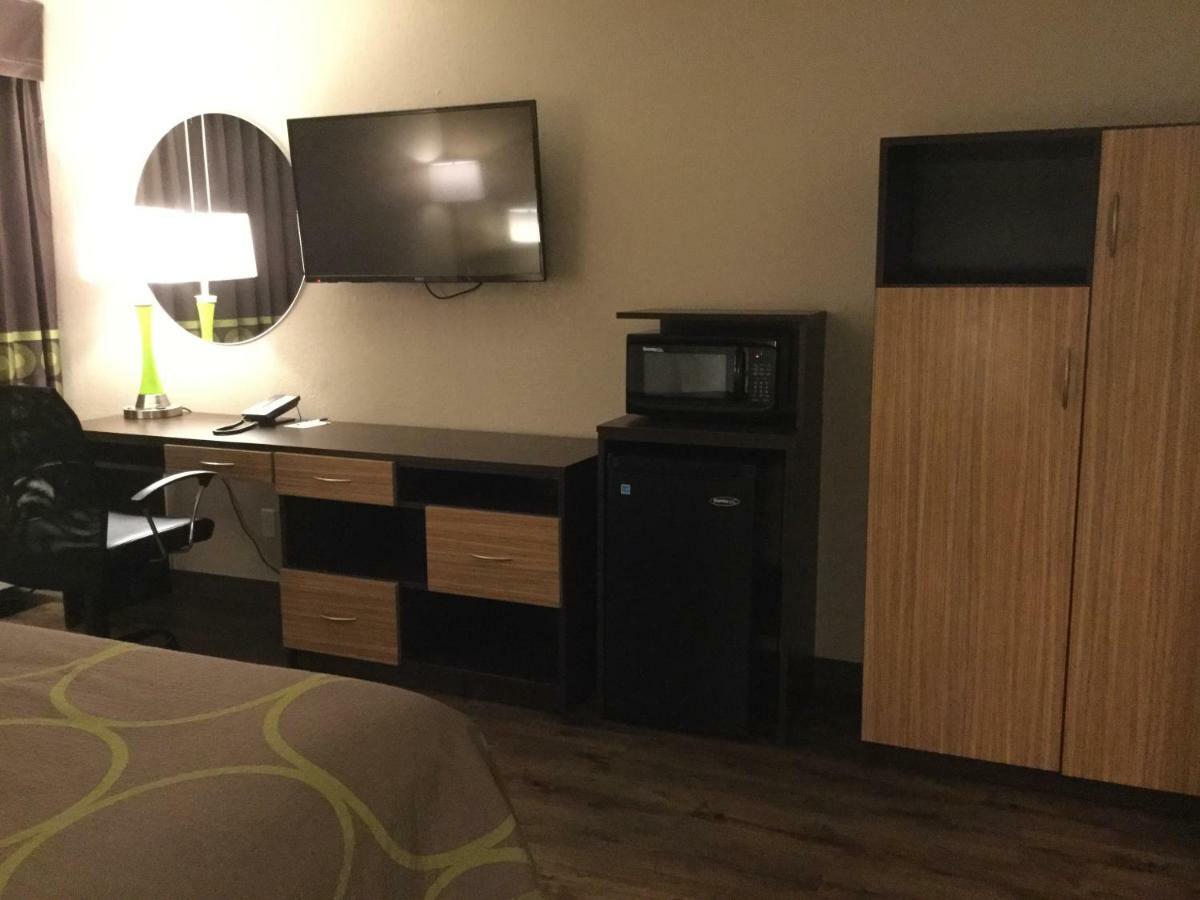 Hotel Super 8 By Wyndham South Holland Extérieur photo